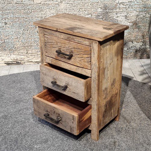 3-drawer-wooden-cabinet-3 (1)