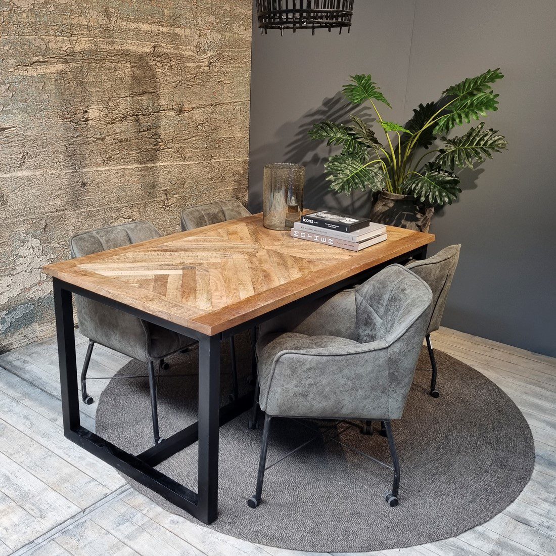 jax-dining-table-160