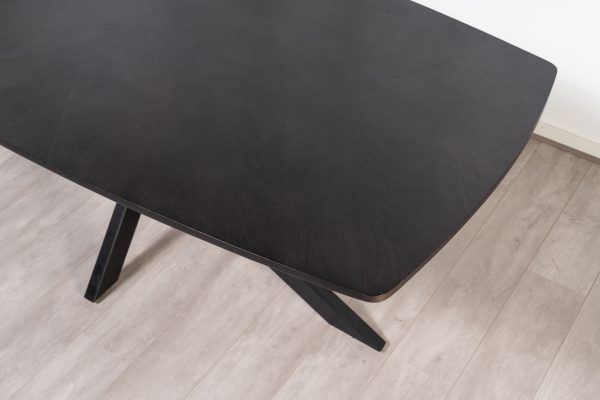 Deens ovalen eettafel zwart visgraat